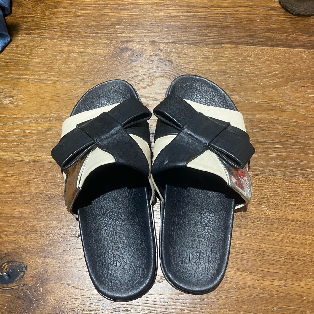 Mercedes Castillo slip ins